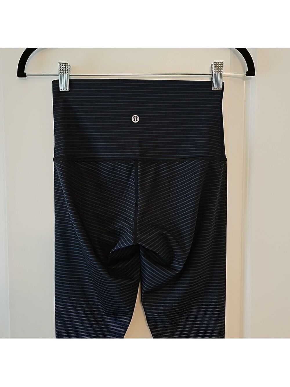 387. Lululemon Wunder Under Pant